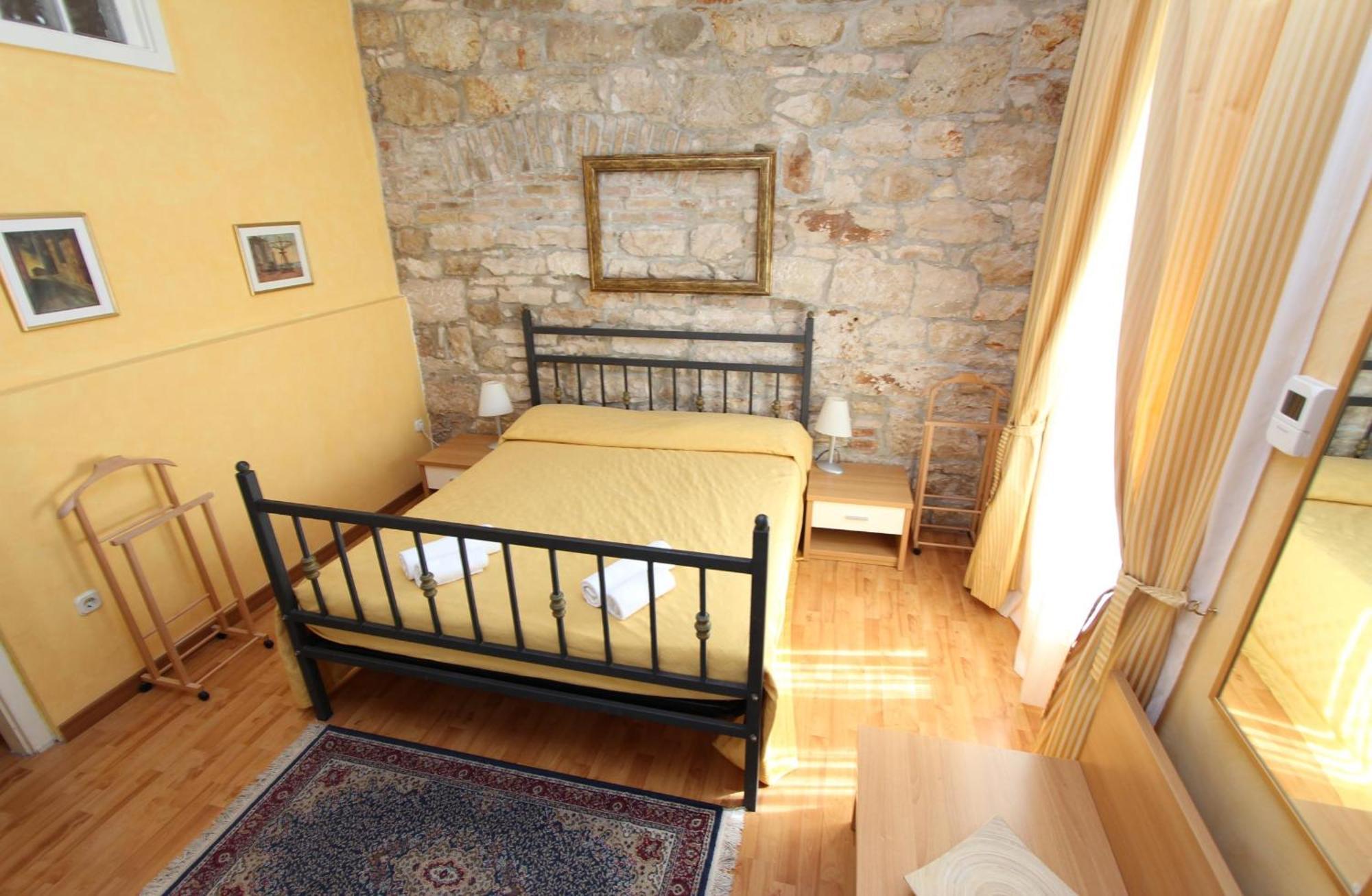 Rooms And Studios Villa Rossella 2 Rovinj Zimmer foto