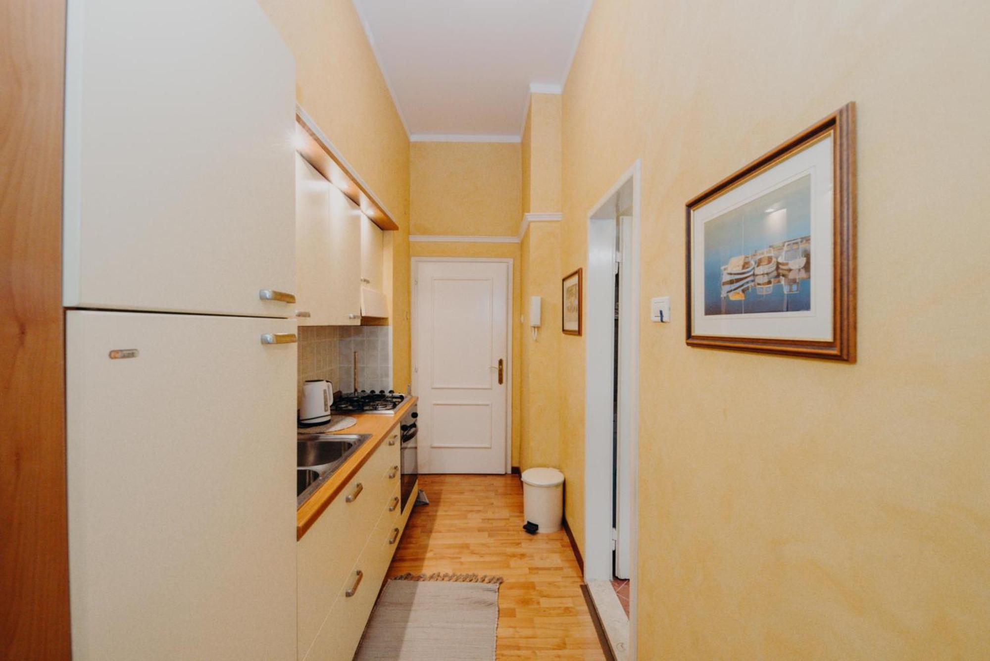 Rooms And Studios Villa Rossella 2 Rovinj Exterior foto